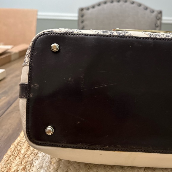 Women’s Brahmin Leather Cream Black Snake Skin Satchel Designer Handbag - Picture 12 of 16